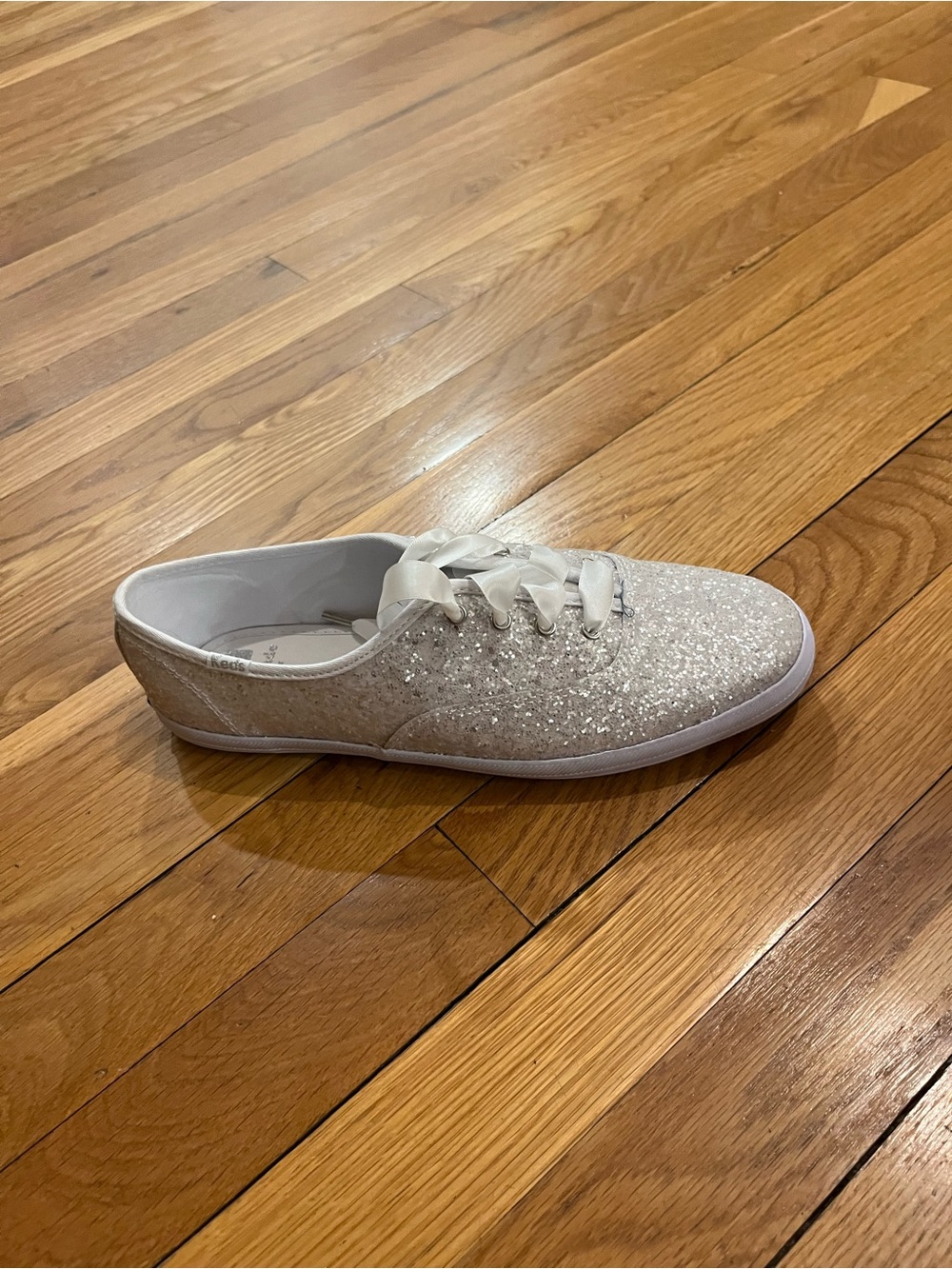 kate spade Glitter Low-Top Sneakers in white